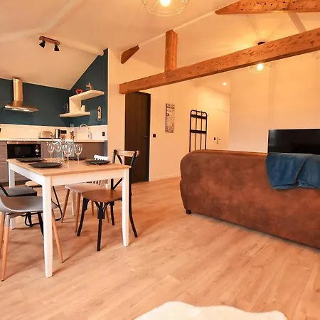 Le Toit D'auvers - T2- 2e Etage Appartement